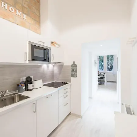 شقة Happy Joy بودابست